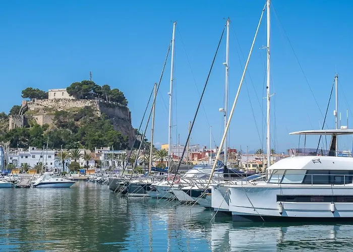 Romantico En El Puerto De Daire *